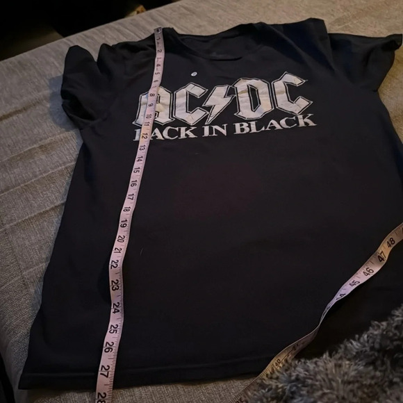 Black AC/DC back in black shirt sleeve band t shirt EDGY FEMININE - Picture 4 of 5